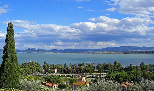 view of lake trasimeno