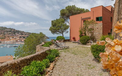 Villa Fior di Roccia, exterior