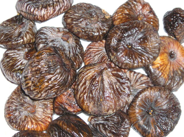 some dried figs
