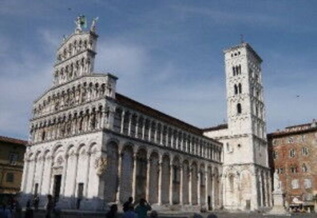 Lucca Chiesa di San Michele