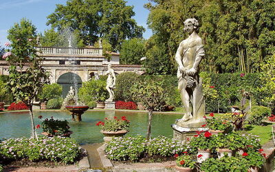 Pfanner gardens in Lucca