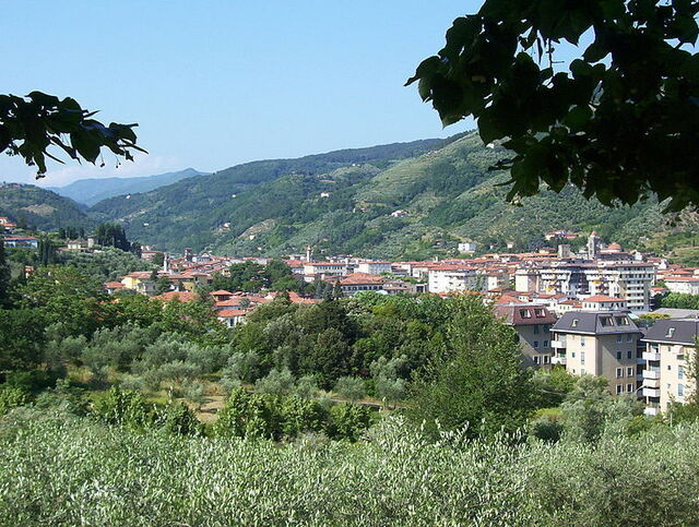 Pescia town