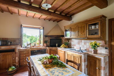 Alessandra Alla Poggetta, kitchen