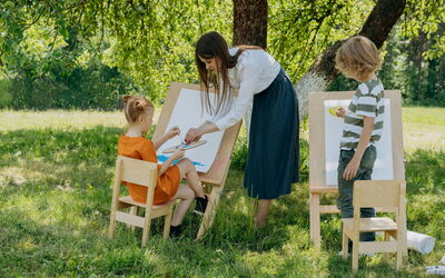 Kids painting