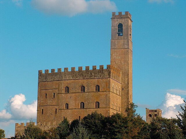 View of Poppi castle