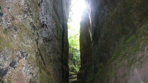 Etruscan carved roads