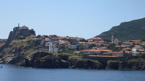 capraia island