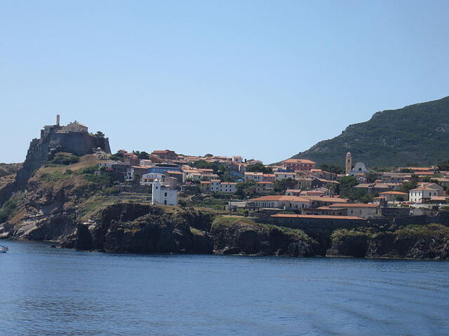 capraia island