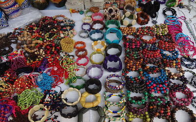 Artisan stalls in Forte dei Marmi