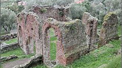 Massaciuccoli village ruins
