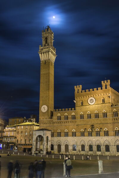 Siena by night