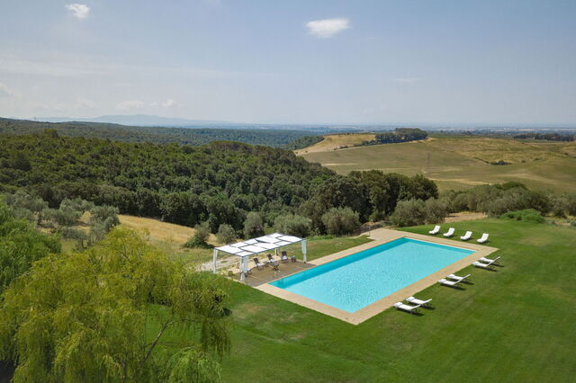 Villa Bagnoli, pool