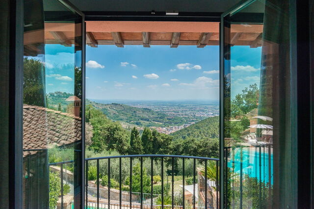 Views in Villa Vico