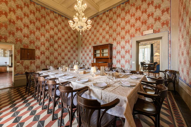 Villa Badiuzza, dining room
