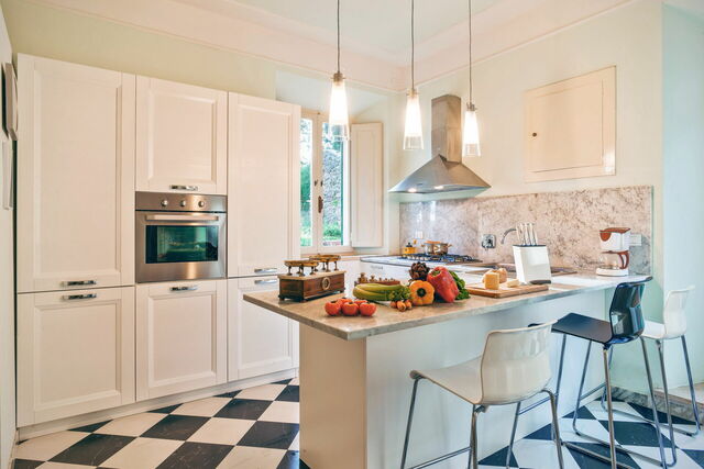 Villa Staggia, kitchen