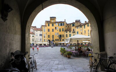Piazza dell'Anfiteatro