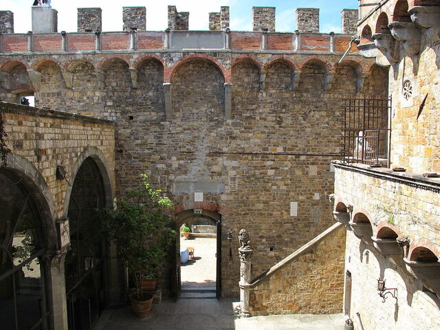 Vincigliata Castle