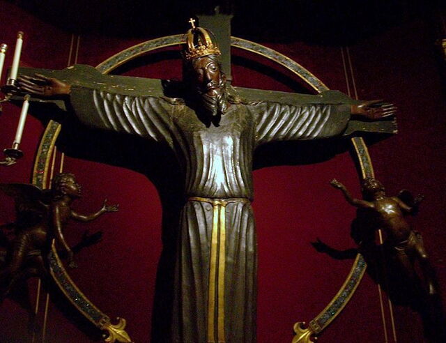 The Volto Santo of Lucca