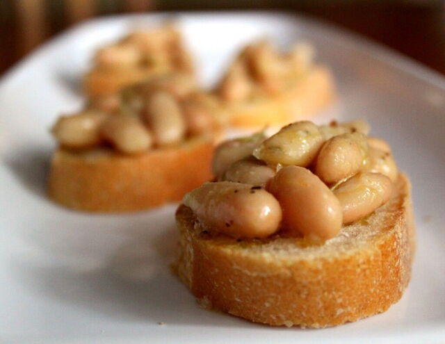 Tuscan white beans