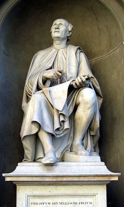 statue of Filippo Brunelleschi