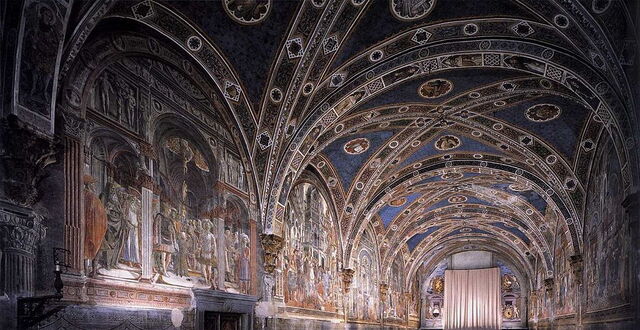 Santa Maria della Scala corridor