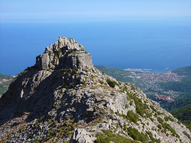 Hiking in Elba