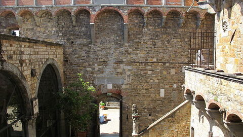 Courtyard, Vincigliata Castle