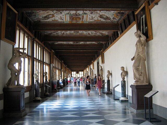 hallway of uffizi