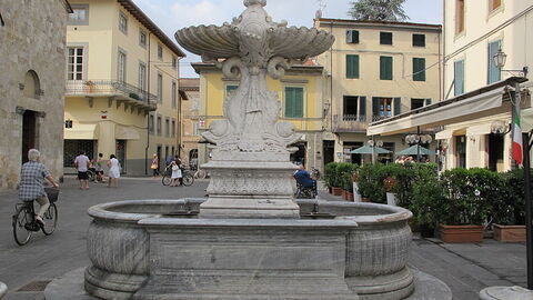 Main square fountain in Camaiore town
