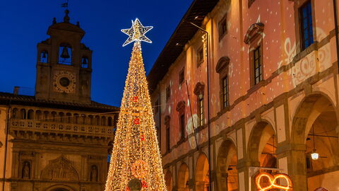 Piazza Grande in Arezzo at Christmas