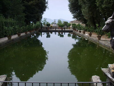Pond at Villa Torrigiani