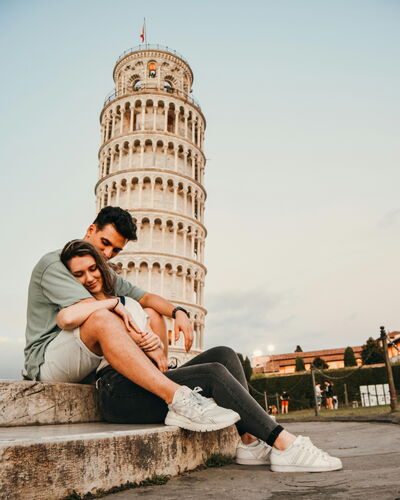 Romance in Pisa