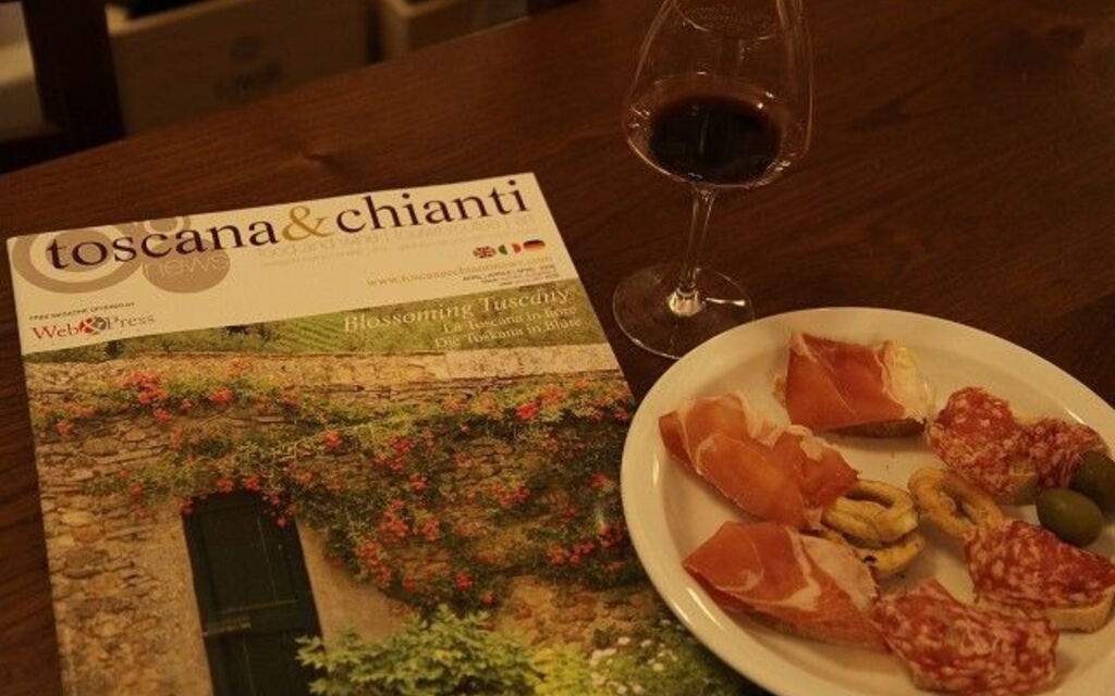 SUN ALWAYS SHINES IN TOSCANA