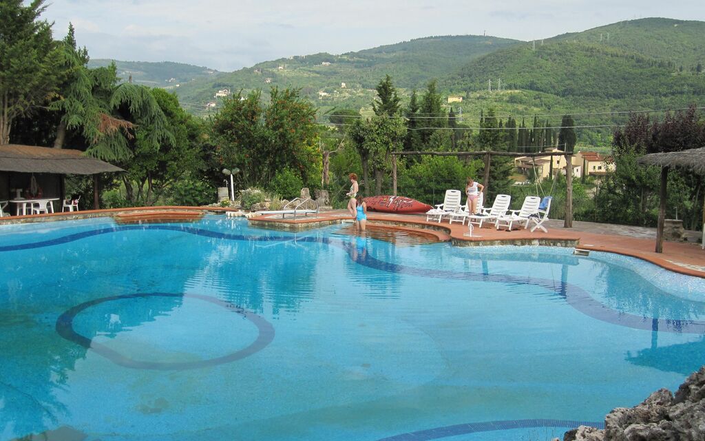 Escape from the Empty Nest