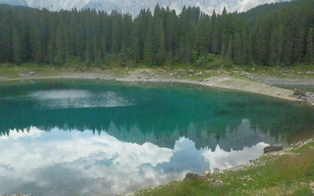 lago di carezza