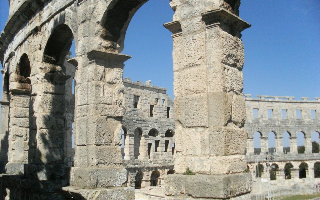 L'arena romana di Pola