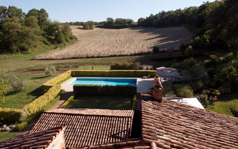 Casale Porano: Roof, Landscape, Rural Area, Architecture, House, Building, Slope