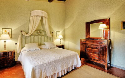 Accommodation:&nbsp;Tamerice