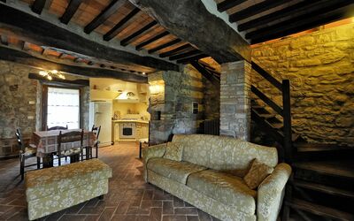 Villino Cipresso: Property, Room, Building, Interior Design, Beam, Living Room, House, Architecture, Furniture, Ceiling