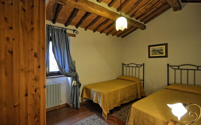 Accommodation:&nbsp;Violetta