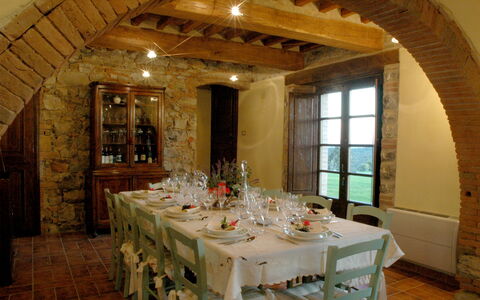 Villa Di Seripa: Room, Property, Building, Ceiling, Architecture, Interior Design, Beam, Dining Room, Vault, Furniture