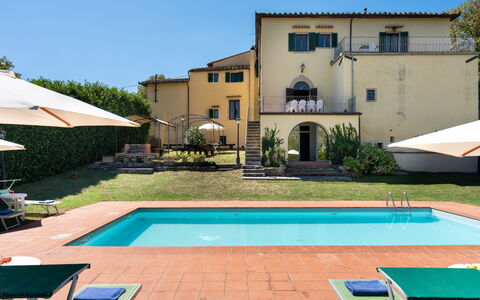 Villa Sieve: Estate, Hacienda, Villa, Swimming Pool, Mansion, Hotel, Landscaping, Yard, Courtyard, Balcony
