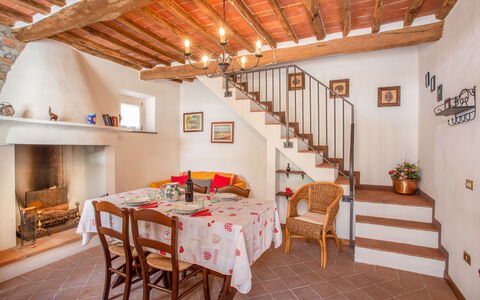 Villa Mastiano: Room, Property, Building, Ceiling, Furniture, Interior Design, House, Real Estate, Dining Room, Floor