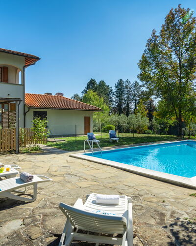 Villa Cinzia: Water, Plant, Building, Property, Sky, Window, Swimming Pool, Tree, Azure, Shade