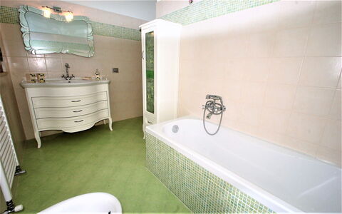 Villa Leo: Bathroom, Room, Property, Bathtub, Real Estate, Interior Design, Tile, Architecture, House, Building