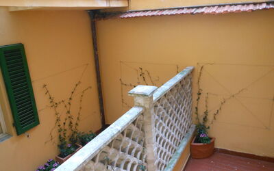 Accommodation:&nbsp;Pisa Modern Apartment 2