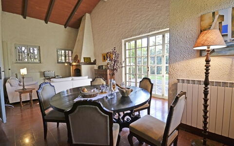 Villa Mimosa: Room, Property, Dining Room, Building, Interior Design, Furniture, Table, Real Estate, House, Home
