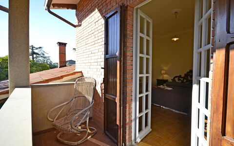 Villa Mimosa: Property, House, Building, Room, Home, Real Estate, Porch, Architecture, Door, Handrail