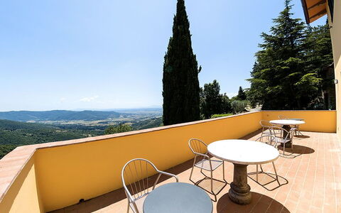 Villa Del Sole: Property, Real Estate, Roof, Architecture, House, Tree, Table, Room, Balcony, Building