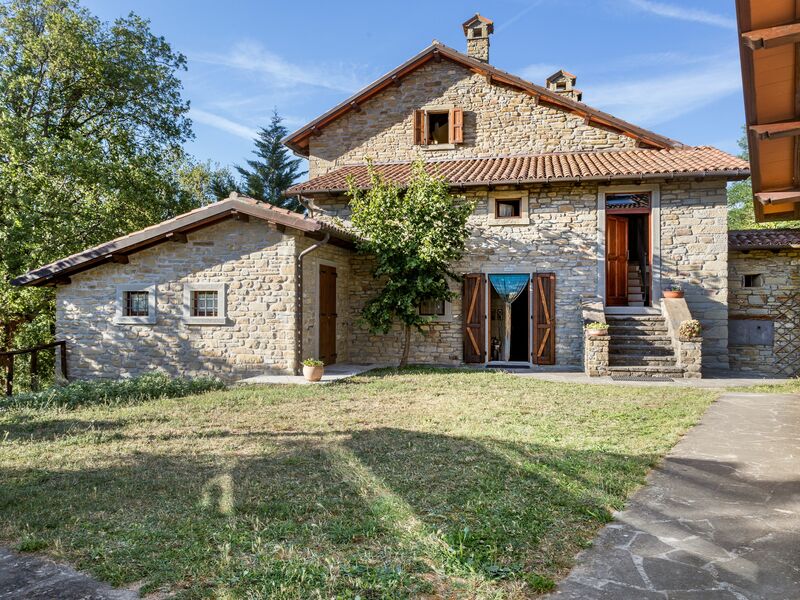 Farmhouse Il Fantino With Pool 12pax
